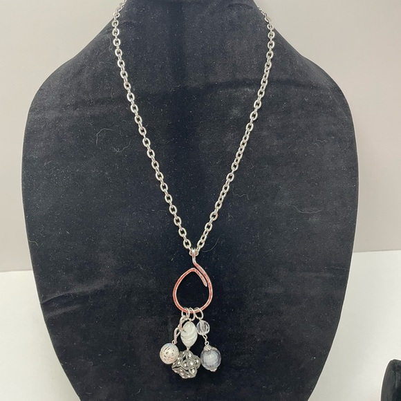 Silver tone charm necklace with round and square charms - Picture 1 of 4